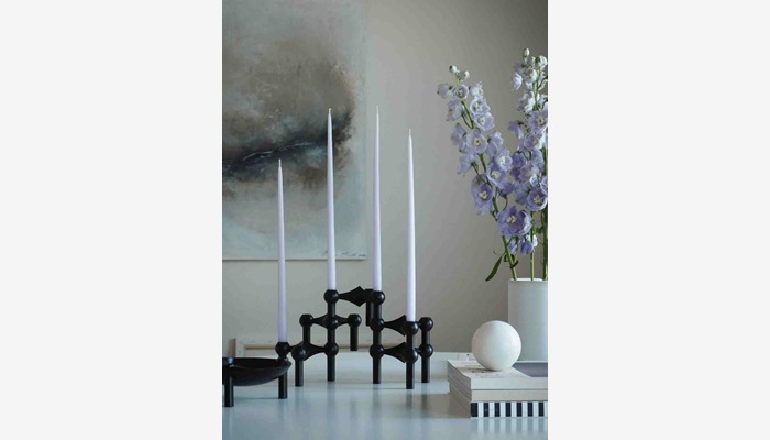 lifestyle_candle holder bowl and light lavender candles_black